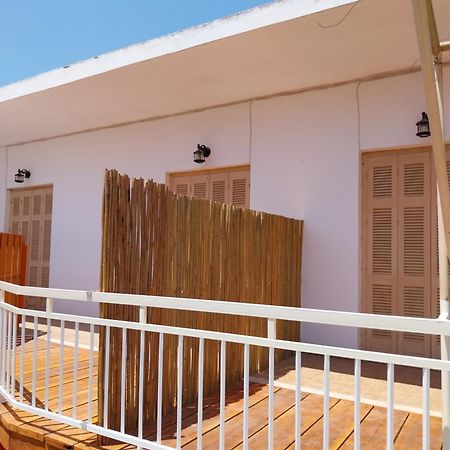 George'S Apartment Agia Marina  Exterior photo