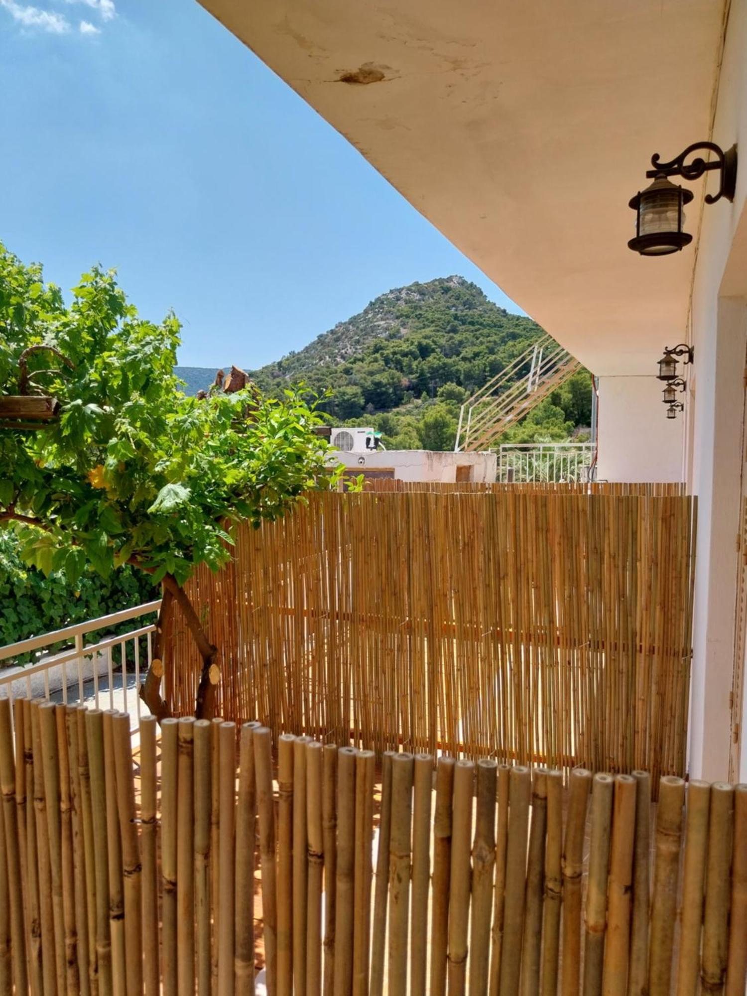 George'S Apartment Agia Marina  Exterior photo